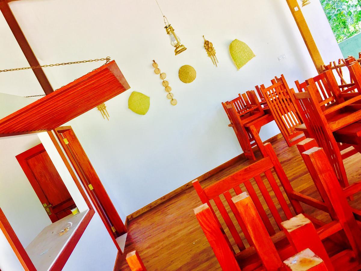 แอร์พอร์ต รีสอร์ต Hotel คาตุนายากา ภายนอก รูปภาพ
